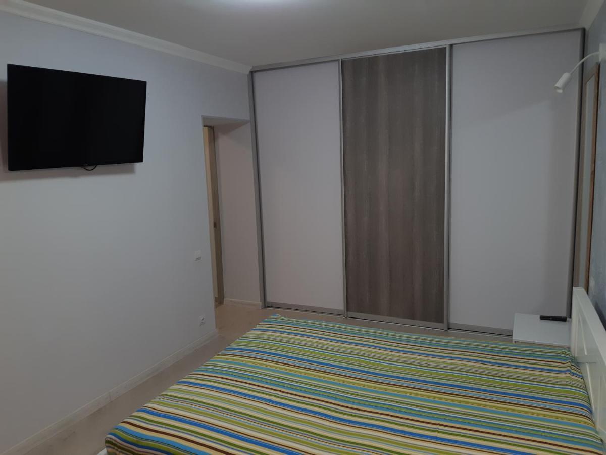 Apartment Near Stadio Metalist Κχαρκίβ Εξωτερικό φωτογραφία